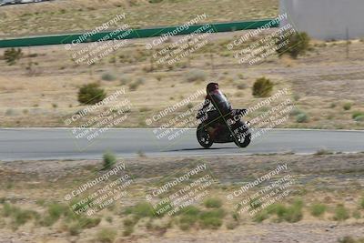 media/Apr-20-2025-AHRMA (Sun) [[393a79c373]]/Race/Group 12/Turn 4b/